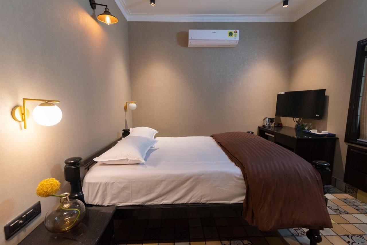 Hotel J'S Nest à Calcutta Extérieur photo